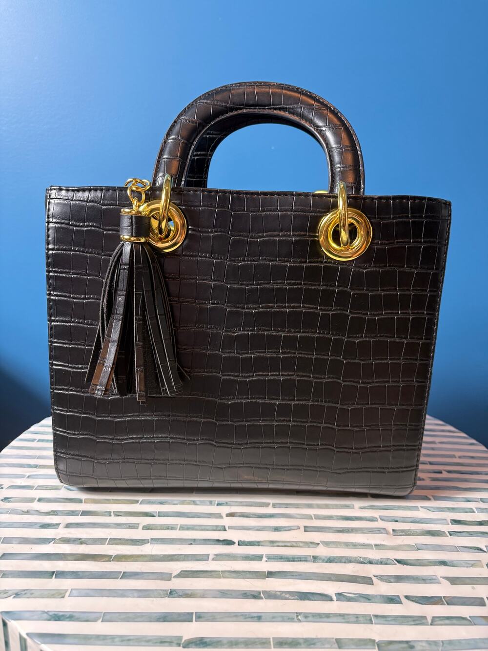 IMAN Global Chic Top Handle